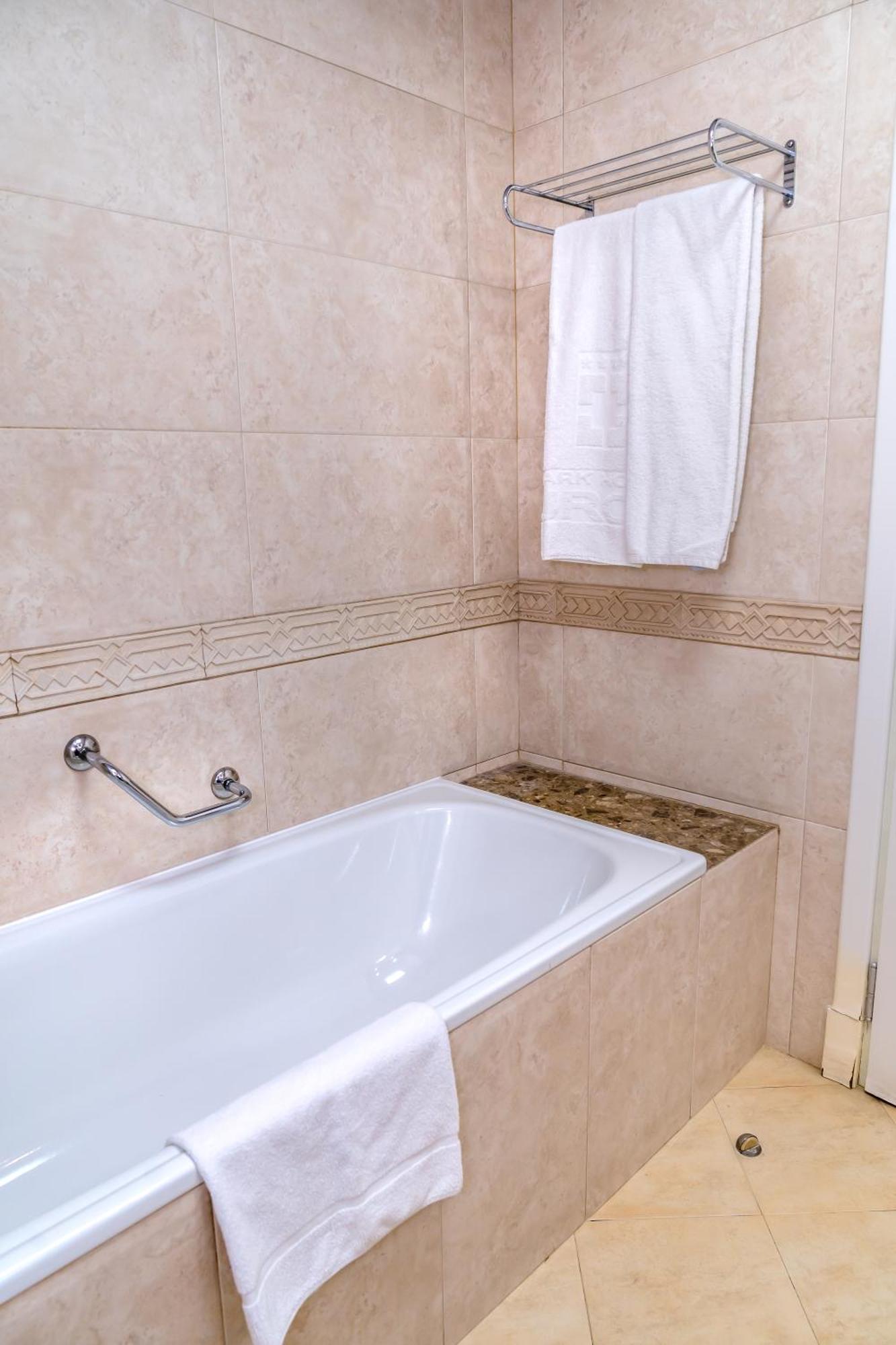 Park Hotel Green Europe Хасково Екстер'єр фото