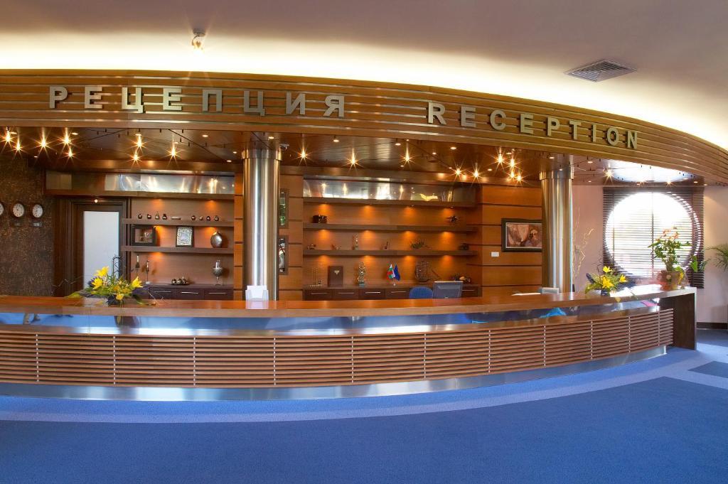 Park Hotel Green Europe Хасково Екстер'єр фото