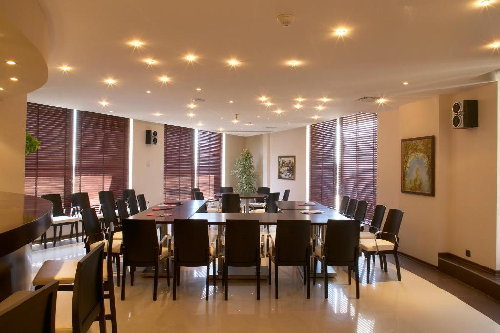 Park Hotel Green Europe Хасково Екстер'єр фото