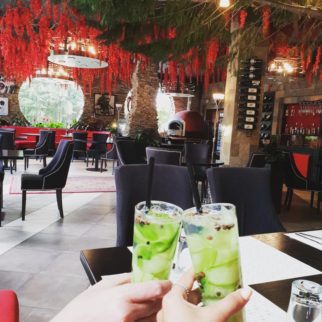 Park Hotel Green Europe Хасково Екстер'єр фото